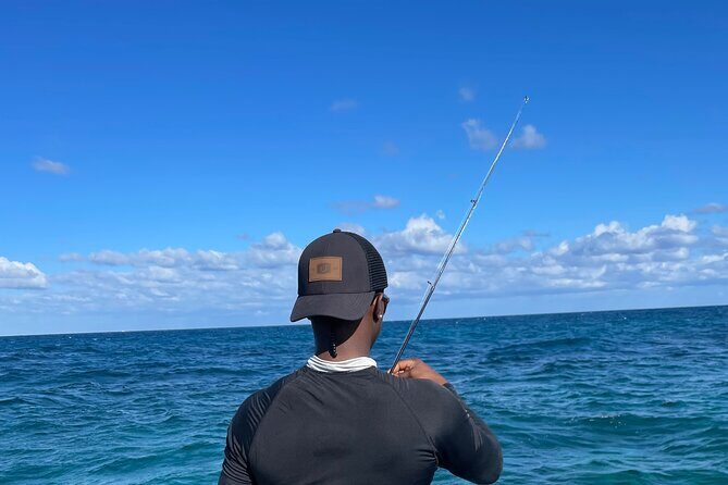 4-Hour Fishing Charter in Nassau - Boat size, group size, and how it affects comfort