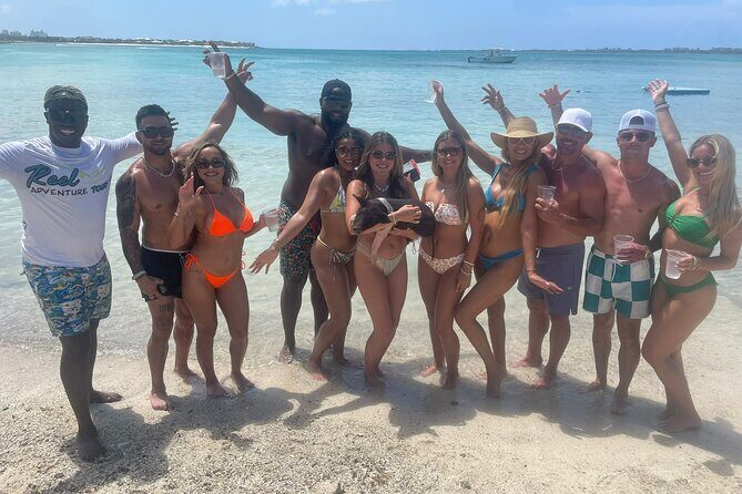 4hr Private Tour Island Hop Snorkel w/ Turtles & Sip Bahama Mamas - Rose Island: Beach Break, Island Beats, and Rum Punch Energy