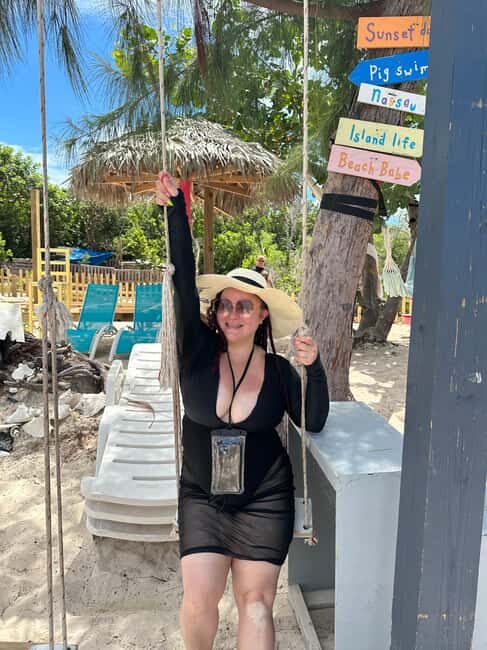 Bahamas: Swimming Pigs & Snorkeling Cruise with Lunch & Rum - Lunch on the Water and Rose Island Food Moments