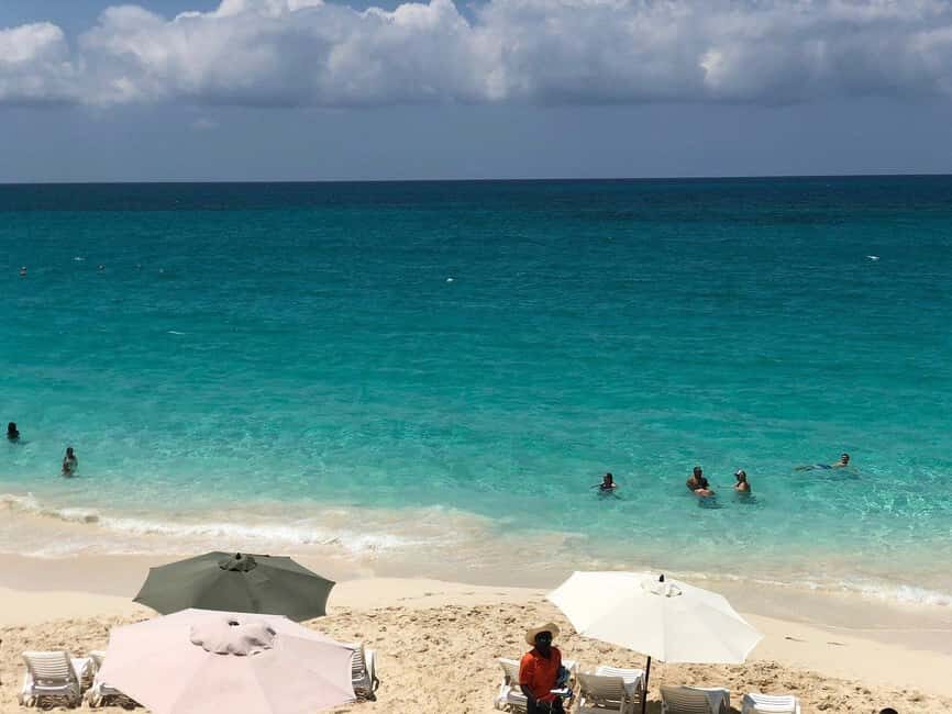 Customizable half day group tour (price per vehicle) - How the Nassau half-day tour really works for groups up to 14
