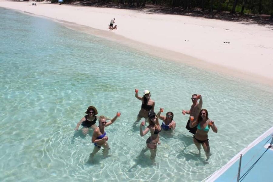 Full Day Sail and Snorkel with Turtles - Snorkeling on a coral reef: gear, instructions, and what to focus on