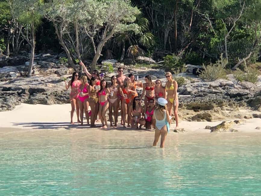 Nassau: 3 Islands Tour, Snorkel, Pig Beach, Turtles & Lunch - Safety and rules you actually need to know before boarding