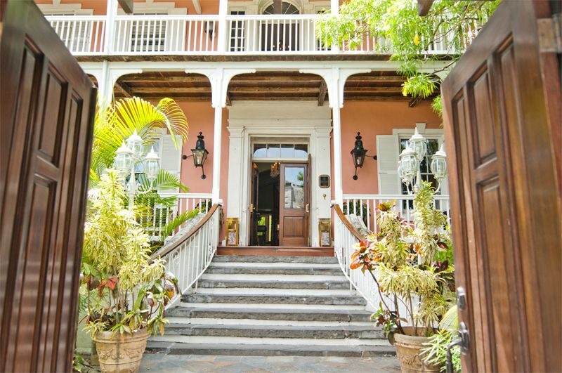 Nassau: Bites and Sites Food and Cultural Walking Tour - Should you book Bites and Sites Food and Cultural Walking Tour?