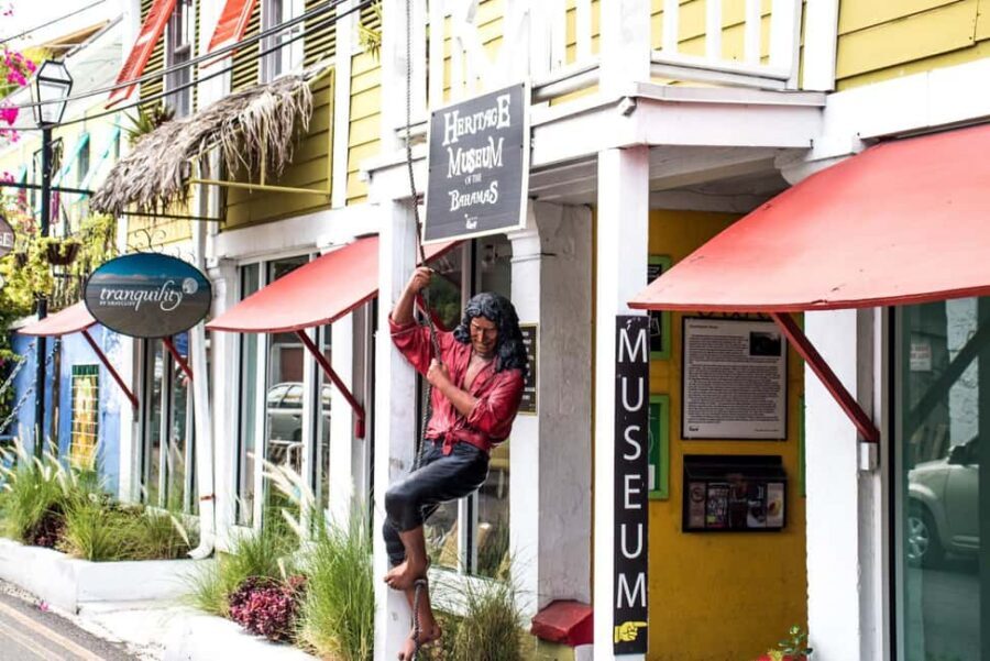 Nassau City Tour: Discover the Charms of Old Charles Town - Fort Montague and East Nassau: Beaches and Conch Food Breaks