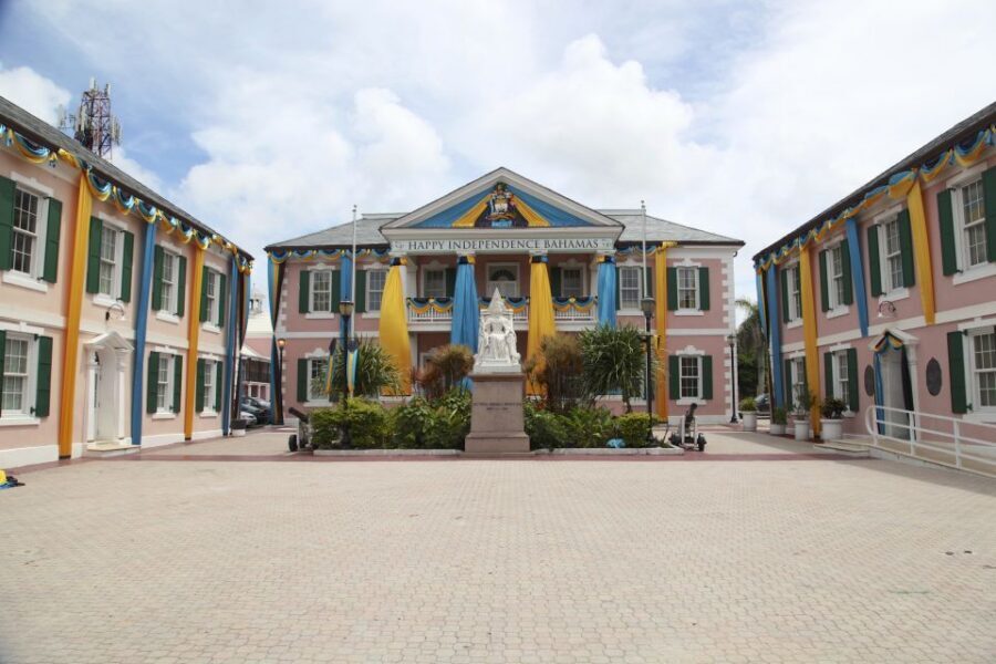 Nassau: Cultural Walking Tour of Downtown Nassau Attractions - Graycliff Chocolatier and John Watling’s Distillery: sweet and rum-fueled breaks