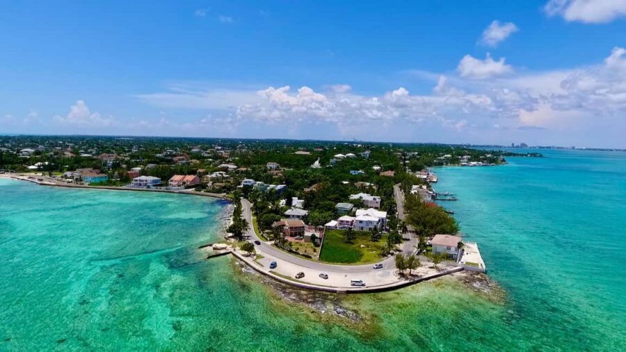 Nassau: Historic City Tour with Drink and Food Tasting - Fort Montagu: a real fort, not a drive-by photo stop