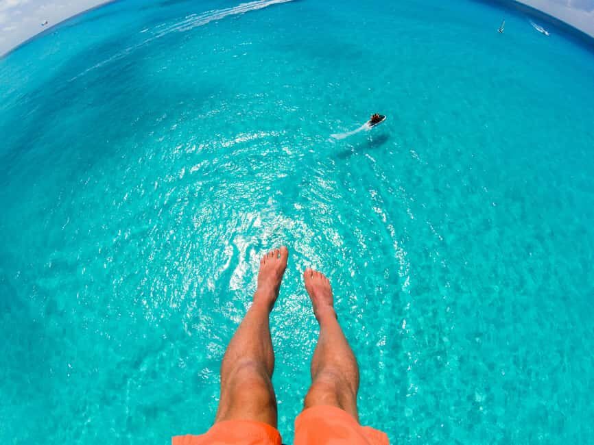 Nassau: Jet Ski Ride, Parasailing & Banana Boat Tour - Nassau at Speed: What You Get in Two Hours