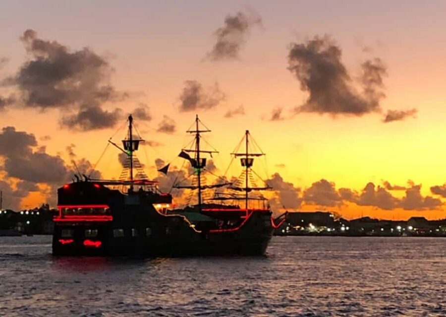 Nassau: Private Interactive Pirate Ship Cruise - Where to meet: Potters Cay Dock and what to do when you arrive