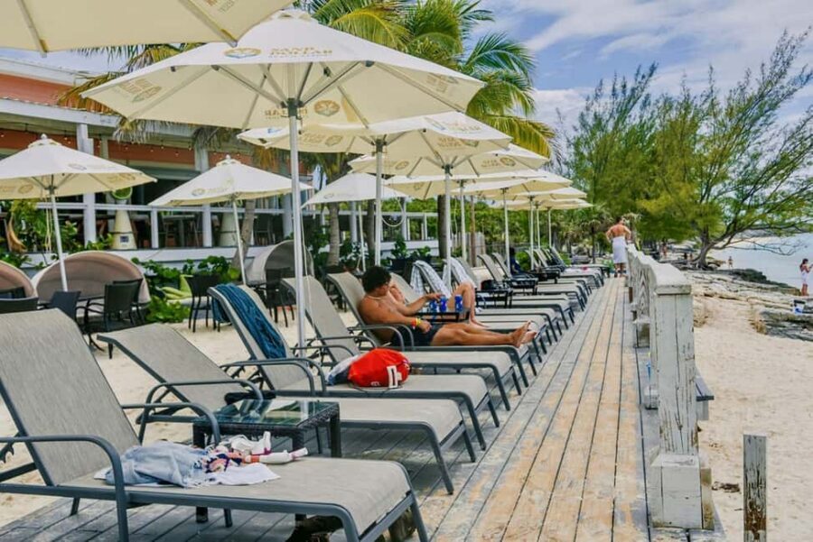 Nassau: Rose Island Swimming Pigs and Beach Day Group Tour - Price and value for $109: what you’re really paying for