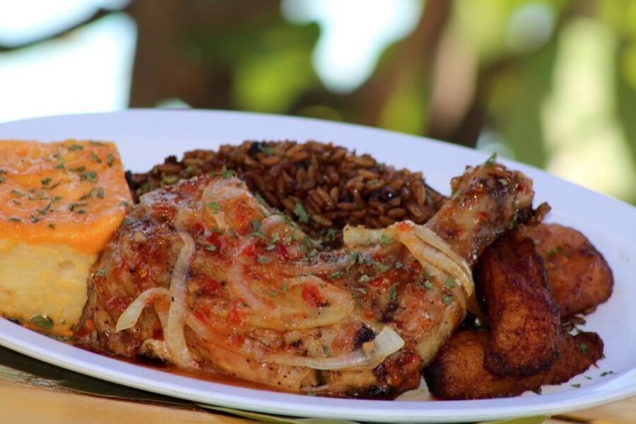 Nassau: Sip, Sample & See, Food & History Bus Tour - What you’ll likely taste: conch, rum cake, and island drinks