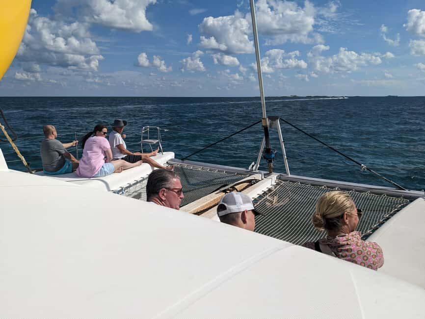 Nassau: Snorkeling, Pig Beach, Swim with Turtles, and Lunch - Lunch on Board: More Than a Convenience Stop