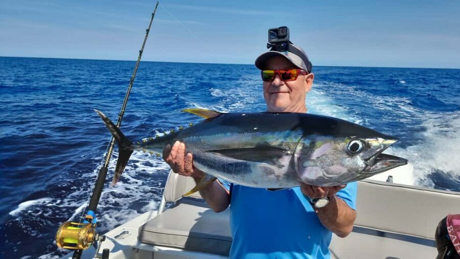 Nassau: Sport-fishing private charter . - Captain Javano’s Plan: Offshore vs Inshore Fishing Choices