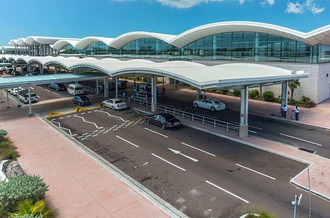 One Way Private Airport Transfer for 4 People or Less - What Happens After Customs: The Nameplate Meet-and-Go