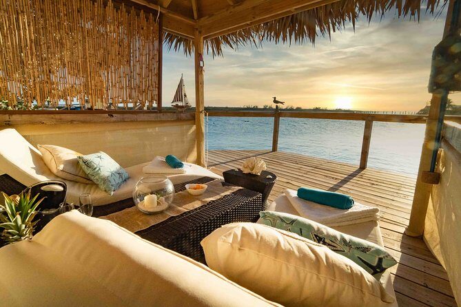 Pearl Island Ocean View Cabana from Nassau - Food and drinks with a server: why this package can feel like VIP
