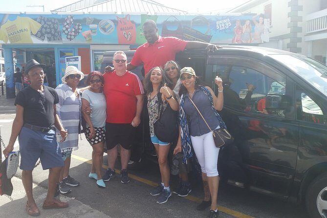 PRIVATE AirPort Transfer - Who should book this Nassau airport transfer?