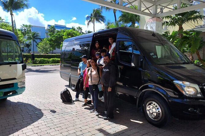 Private Guided Island Tour in Nassau Bahamas -Free Wifi & Drinks - Your Route and Your Pace: The Real Value of a Private Guide
