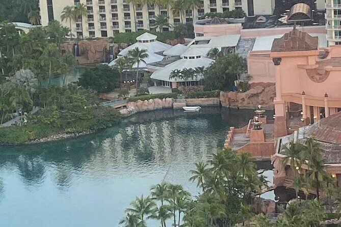 Private Guided Tour Around Nassau, The Bahamas - Stop 1: Rawson Square for Photos and First-Pass Nassau History