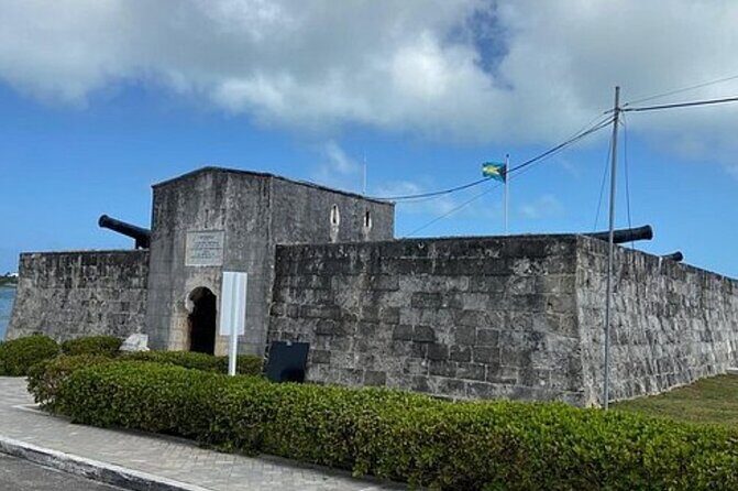 Private Transport to Airport, Hotel, Port in Nassau Bahamas - Meeting Points That Save Your Vacation Day