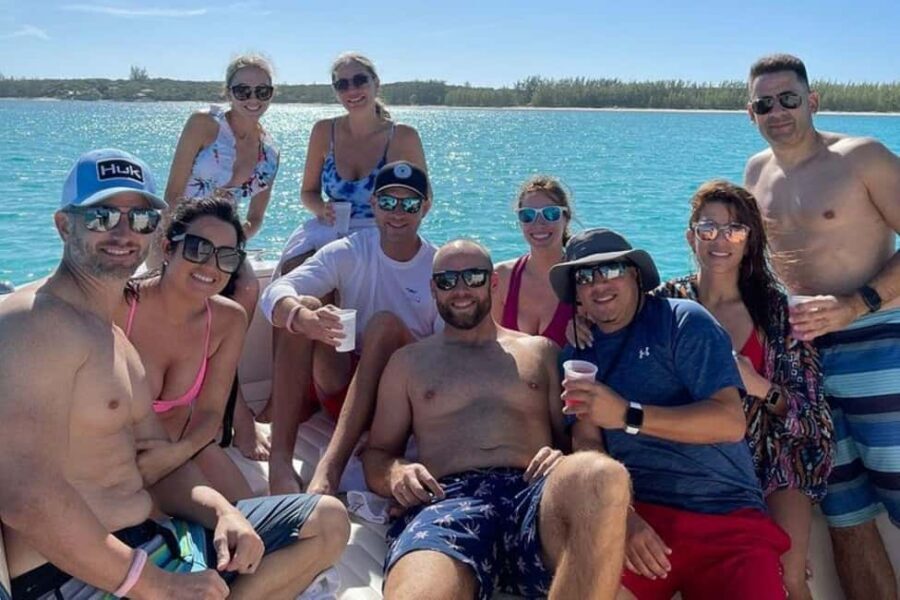 Rose Island Adventure: Turtle, Swim and Snorkel - Drinks and snacks: what’s included, and what you’ll likely pay extra for