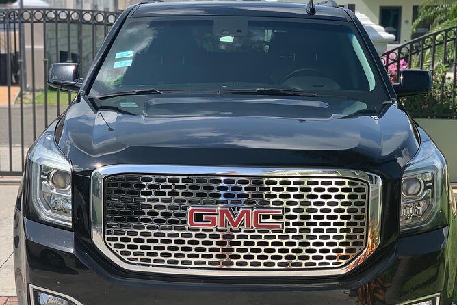 Round-Trip Private Transfer - Picking the Right Vehicle for Your Group of Up to 6